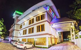 Hill Palace Hotel Tripunithura